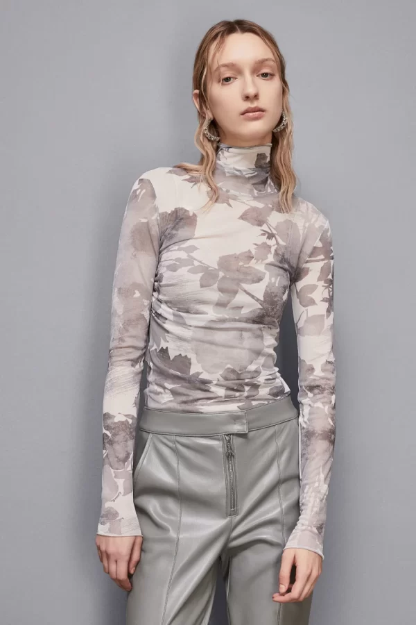 Camiseta de tul estampado de flores - Imagen 4