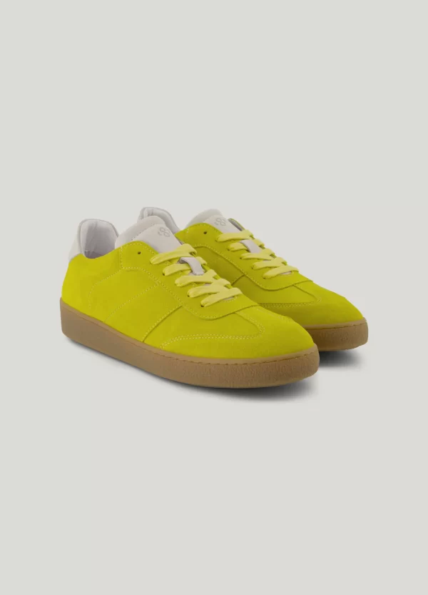 Deportivas de ante
