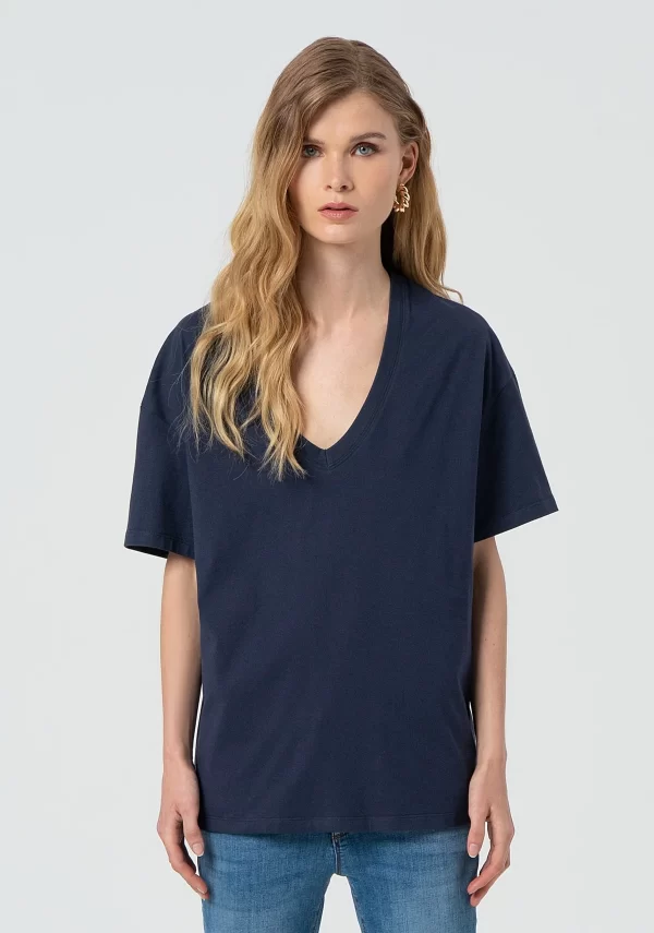 Camiseta básica escote en V - Imagen 6