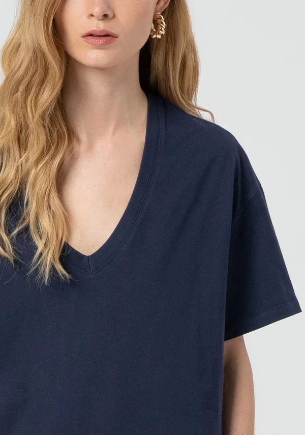 Camiseta básica escote en V - Imagen 2