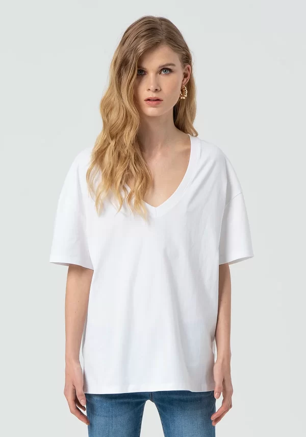 Camiseta básica escote en V - Imagen 3