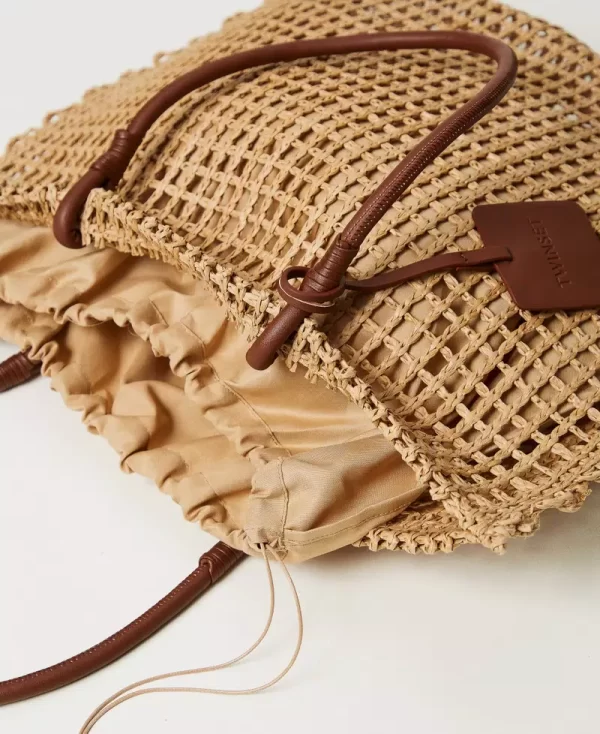 Bolso de rafia