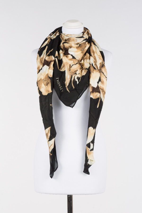 Fular con estampado floral