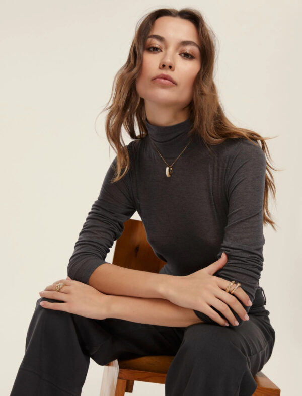 Jersey de mezcla de cachemira con cuello alto - Imagen 2