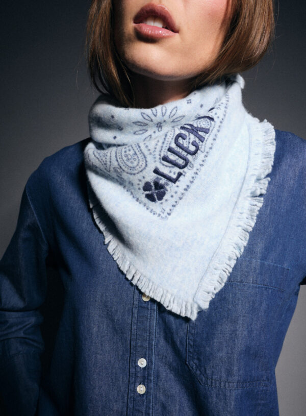 Bandana azul cielo